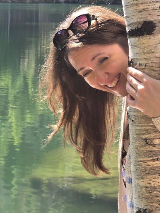 Dneska mám narozeniny. 9.9. Tohle magický datum mě fascinovalo už od dětství. 48. Tolik mi dneska je. Tahle číslovka už mě...